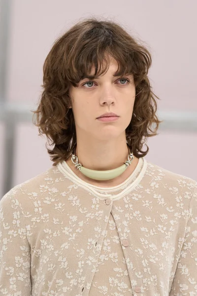 Look 137